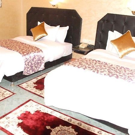 El Ati Hotel Erfoud Bagian luar foto