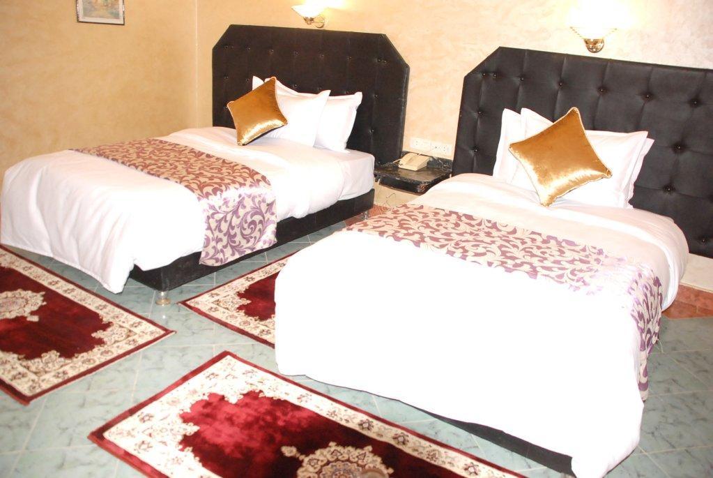 El Ati Hotel Erfoud Bagian luar foto