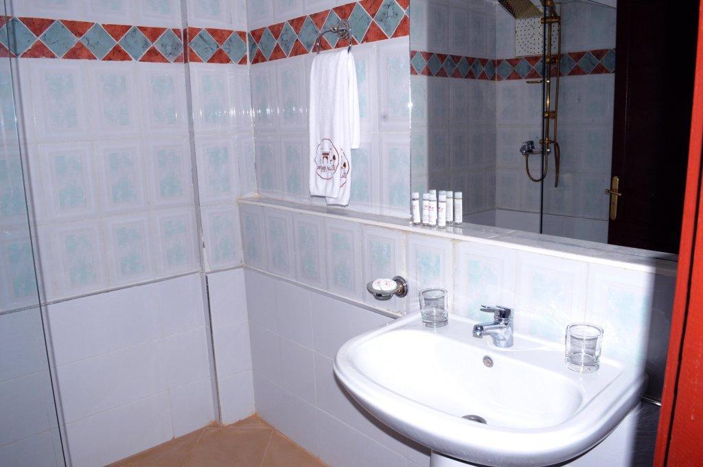 El Ati Hotel Erfoud Bagian luar foto