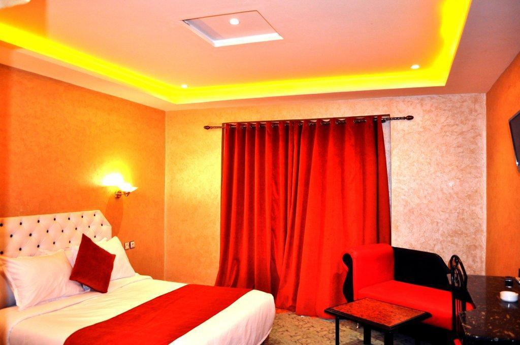 El Ati Hotel Erfoud Bagian luar foto
