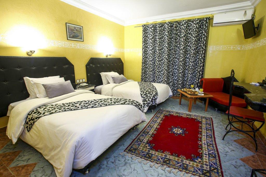 El Ati Hotel Erfoud Bagian luar foto